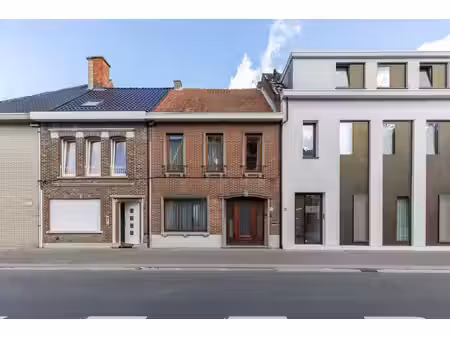 huis te koop in sint-niklaas met 3 slaapkamers