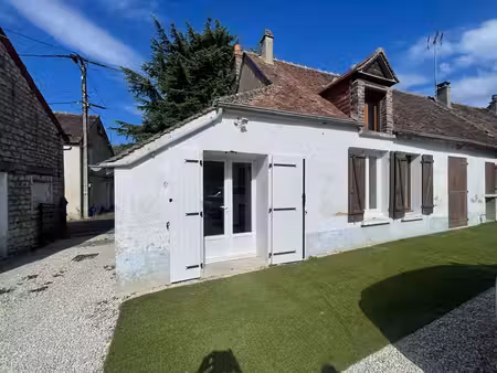 maison amilly 50 m²