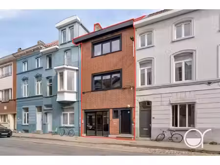 volledig gerenoveerde studentenwoning op toplocatie in gent.