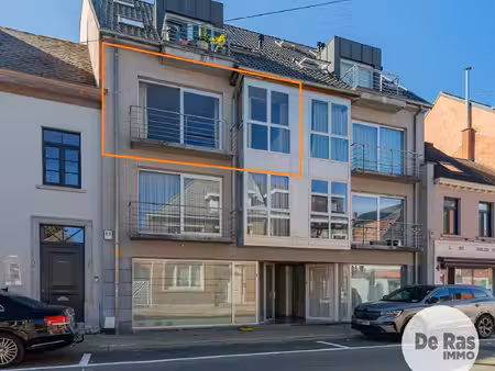 lede - ruim en instapklaar appartement aan de markt van lede