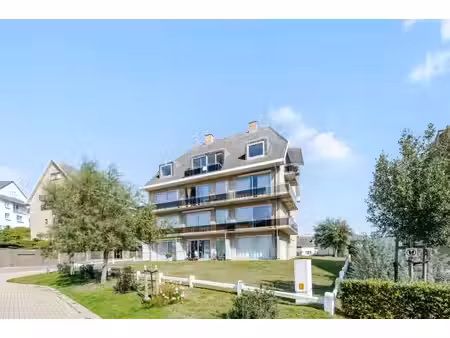 zonnige studio met open zicht nabij het strand