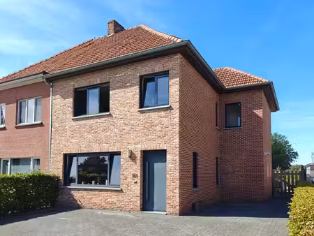 ruime instapklare gezinswoning met 3 slaapkamers