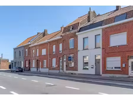 lichtrijke woning met 4 slaapkamers en zonnige tuin in menen