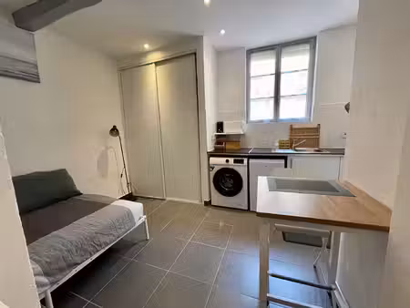 appartement 1 pièces 16 m² à louer aix-en-provence 13100 ? | era immobilier