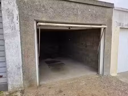 vente parking 40 m² à le havre (76600)  18 000 €