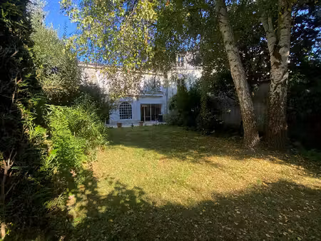 vente appartement 4 pièces  139.00m²  la rochelle