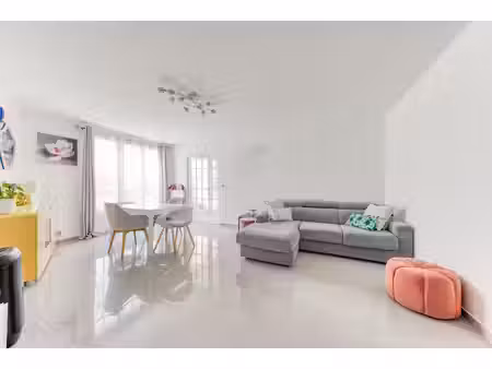 vente appartement 4 pièces  84.43m²  lognes