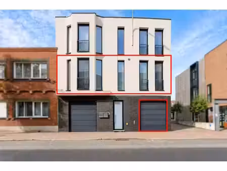 appartement te koop in burcht met 2 slaapkamers