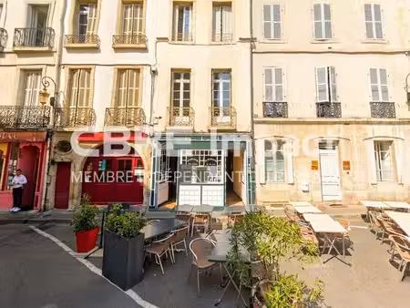 vente commerce 103m²