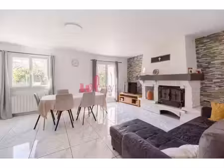 charmante maison de 114 m² avec jardin - 5 pièces