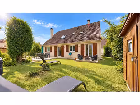 vente maison 7 pièces  160.00m²  vauréal