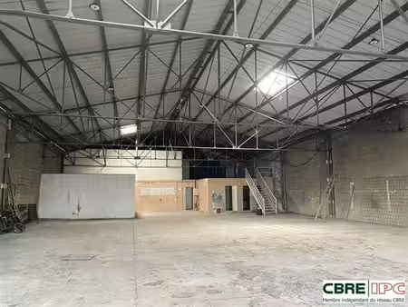 location entrepôt / local d'activités bayonne 740 m²