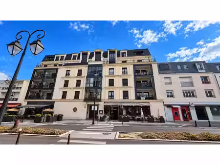 location appartement 1 pièce 25.64 m² à le plessis-trévise (94420)  773 €