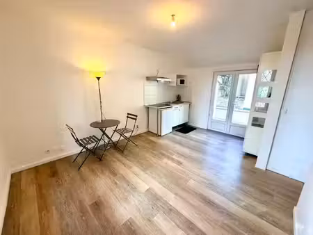 location meublée appartement 1 pièce 19.74 m² à noisy-le-sec (93130)  665 €