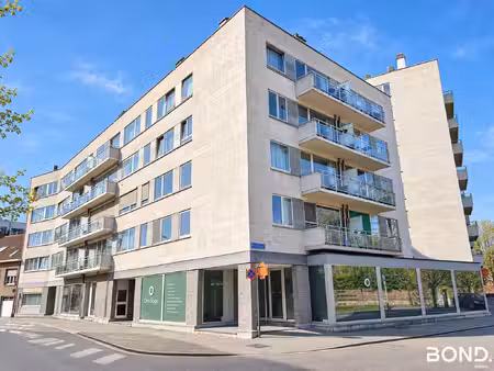 leuk 2-slaapkamerappartement met terras in hartje leuven