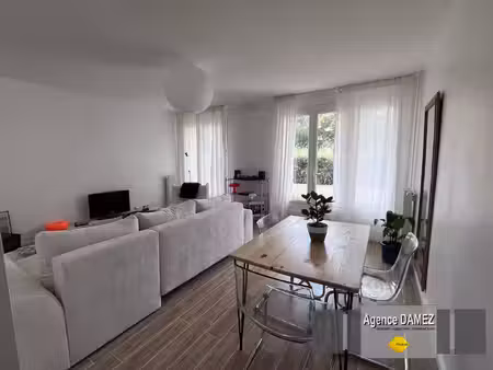dourdan - superbe 2 pièces de 53 m² - terrasse - garage - cave