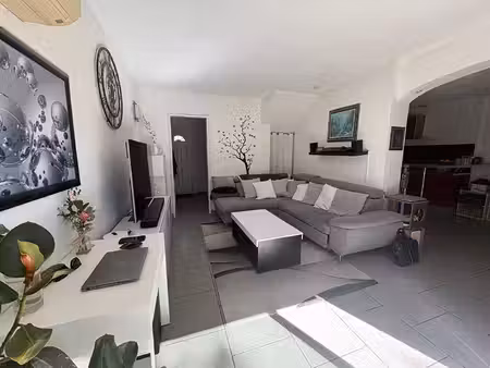 à vendre ? maison t4 de 86 m² avec terrasse