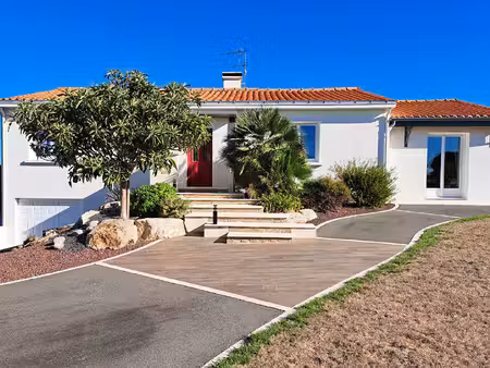 vente maison 7 pièces  115.00m²  la gaubretière