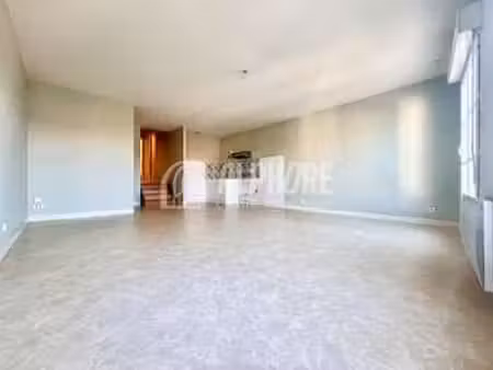 vente appartement 3 pièces à haute-indre (44610) : à vendre 3 pièces / 55m² haute-indre