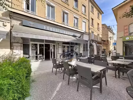vente fonds de commerce 75 m2 à bourgoin-jallieu