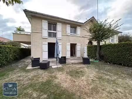 appartement à louer 3 pièces 71.22 m² - pau (64) - 834€