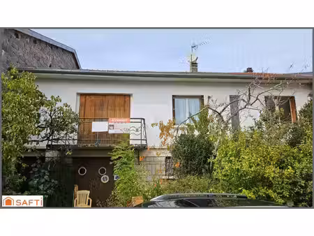 pavillon 2 chambres sur sous-sol avec cour et dépendances