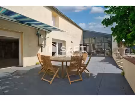 maison de 7 pièces de 245 m² située à ochey