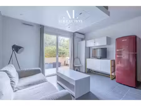 lima - t1 meublé de 25 m² avec terrasse et parjing