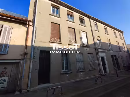 location appartement 1 pièce 27m² nimes 30000