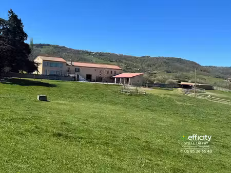 maison 6 pièces - 254 m²