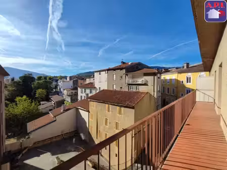 location appartement 4 pièces 83 m² à foix (09000)