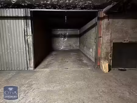 parking à louer - lyon 6e arrondissement (69006) - 115€