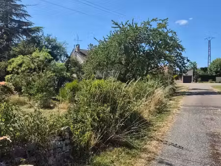maison a l'entrée de chagny