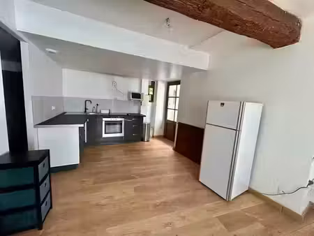 vente appartement 2 pièces 31 m² à la tour-d'aigues (84240)  83 000 €
