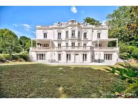 prestigieux château de 680 m2 en vente - le vésinet  île-de-france