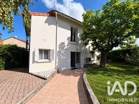 maison à riom (63200)