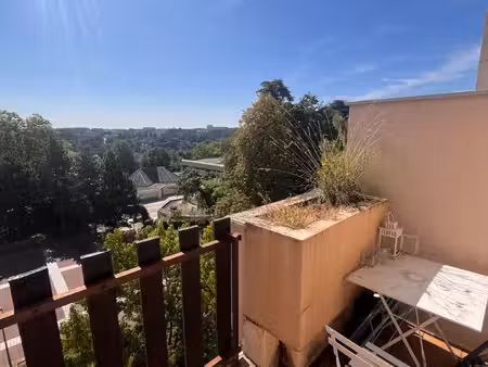 location appartement 2 pièces 52m² lyon 9ème