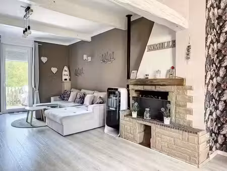vente appartement 7 pièces 135 m² à petite-rosselle (57540)  114 000 €