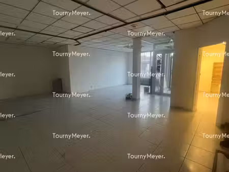vente commerce billère 64140 300m²