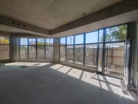 vente commerce 120m²