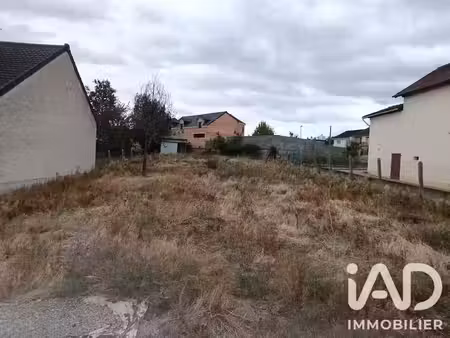 vente terrain 670 m² à domérat (03410)  32 000 €
