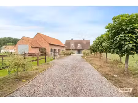huis te koop in bassevelde met 4 slaapkamers