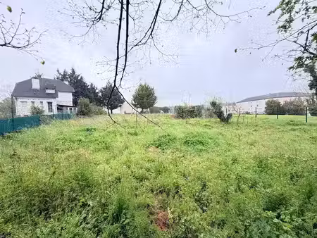 vente terrain à batir 1045 m² à fontenay-le-comte (85200)  47 800 €