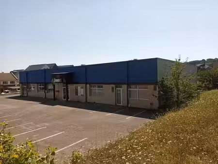 vente commerce montivilliers 76290 800m²