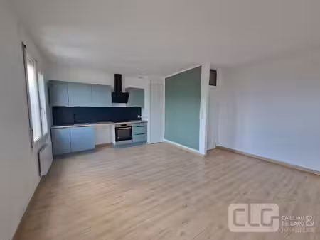 location appartement 2 pièces 42m²