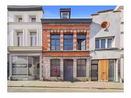fonds de commerce à vendre à tournai (vbe70498)