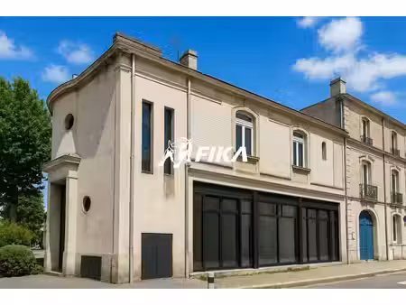 location commerce bordeaux 33800 120m² à 250m²