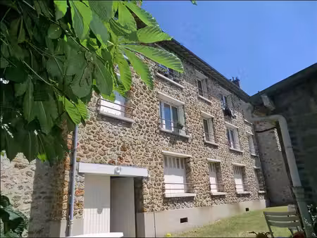 appartement 2 pièces à louer à juvisy-sur-orge  situé à proximité immédiate de la gare et 