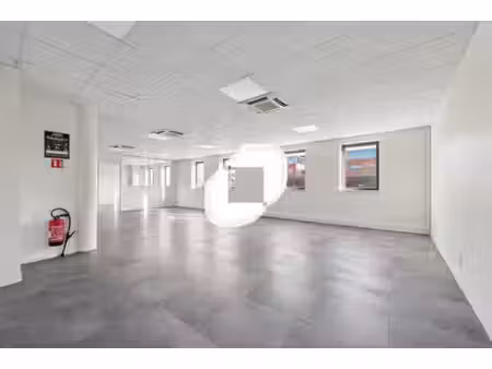 vente bureaux bussy-saint-georges 77600 95m²
