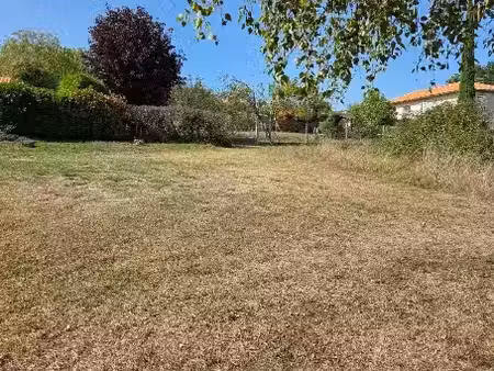 vente terrain 720 m² à saint-saturnin (16290)  37 000 €
